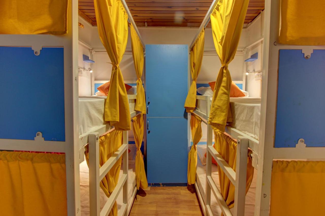 โกสต็อปส์ นาคะคาร  Hostel Nagar  ภายนอก รูปภาพ